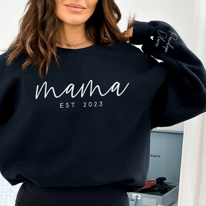 Individuelles Mama-Sweatshirt mit Datum und Namen des Kindes auf dem Ärmel - GiftHaus