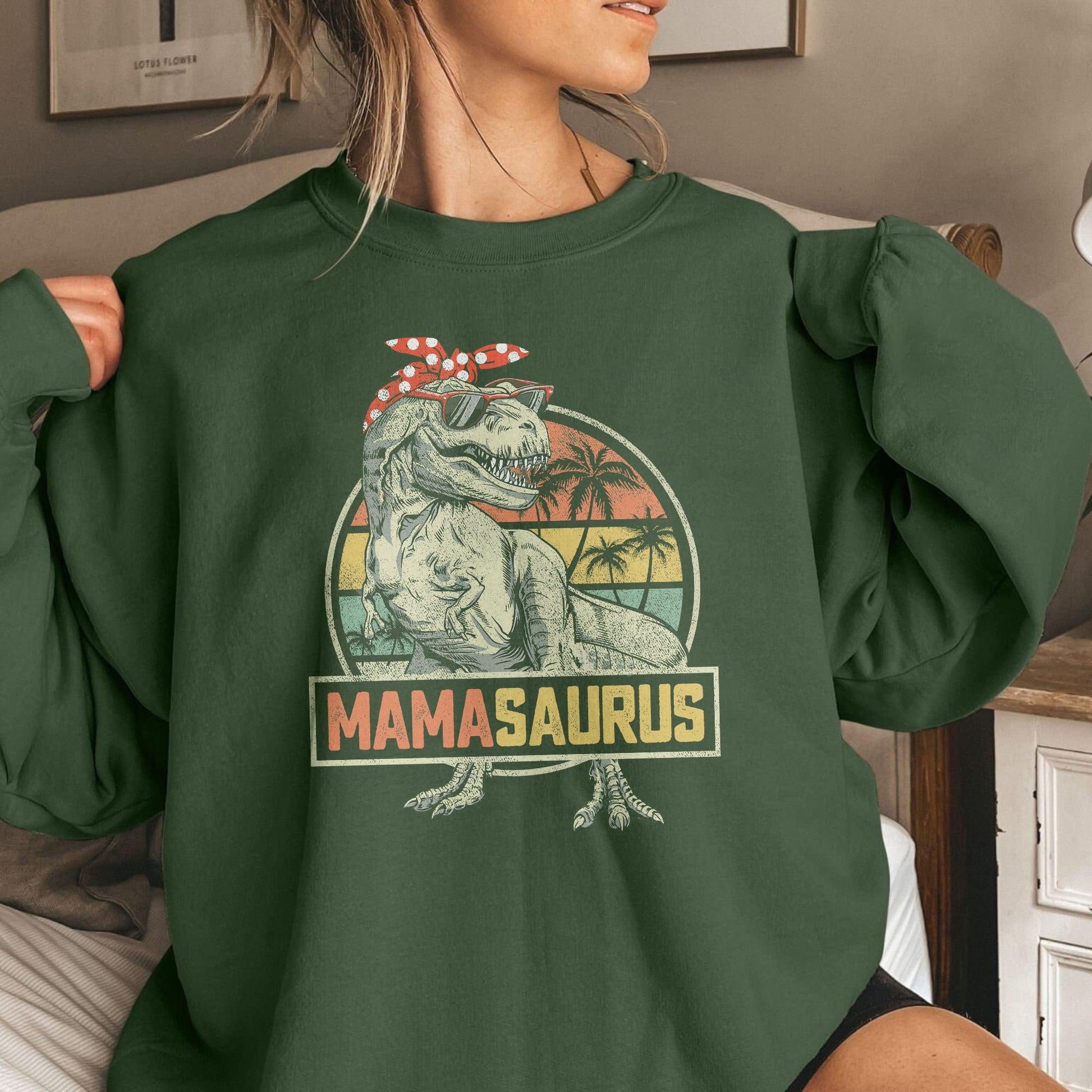 Lustiges Vintage Mamasaurus Sweatshirt und Shirts - Geschenk für Mama - GiftHaus