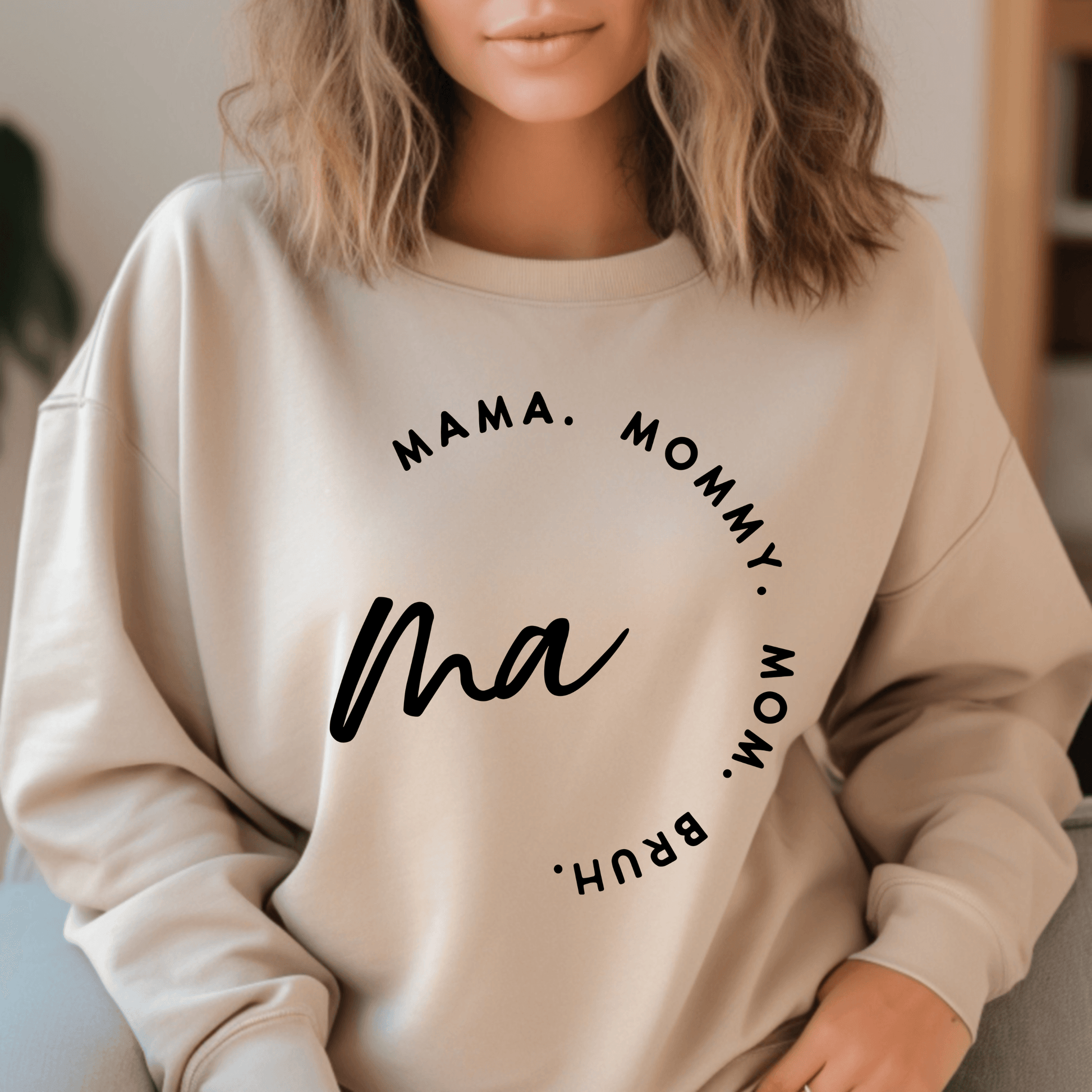 Mama Schriftzug Sweatshirt - Modern und Lässig - GiftHaus