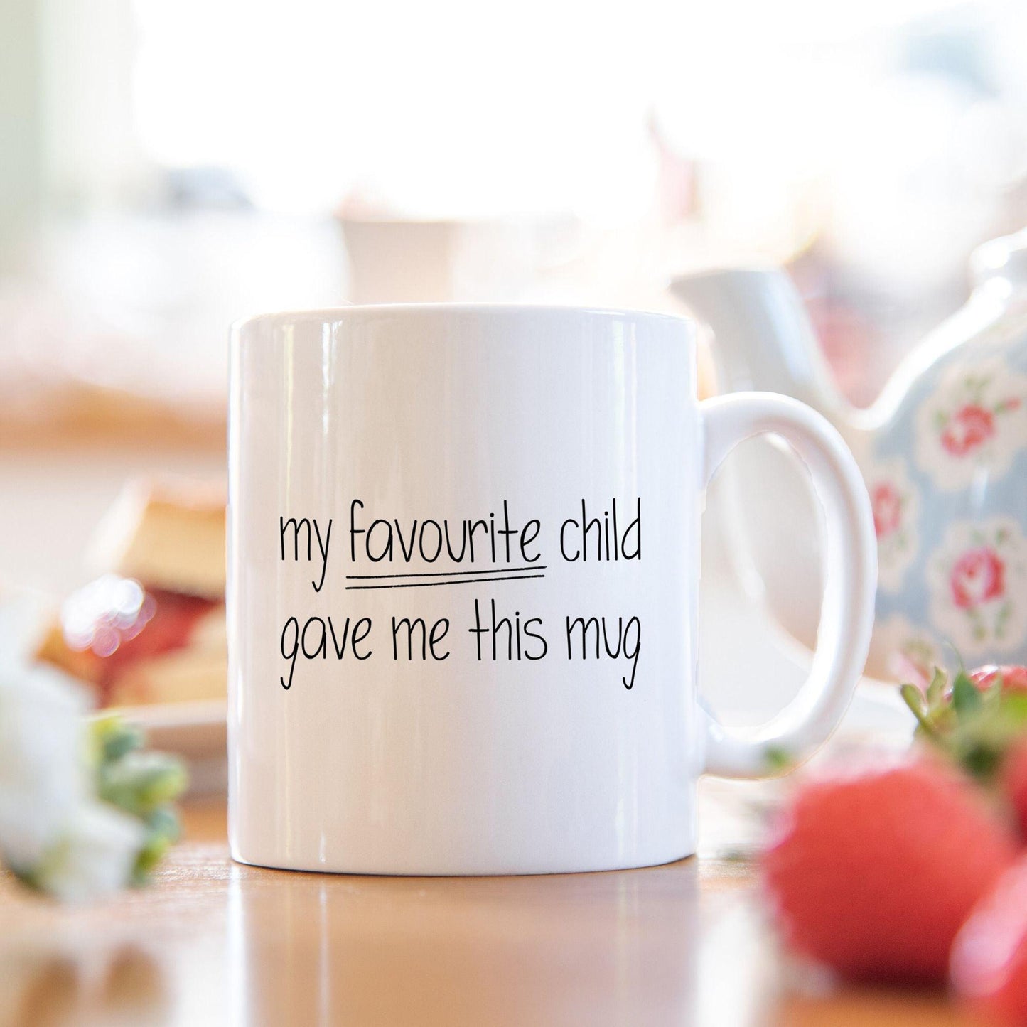 Mein Lieblingskind hat mir diesen Kaffeebecher geschenkt, Geschenk für Mama - GiftHaus