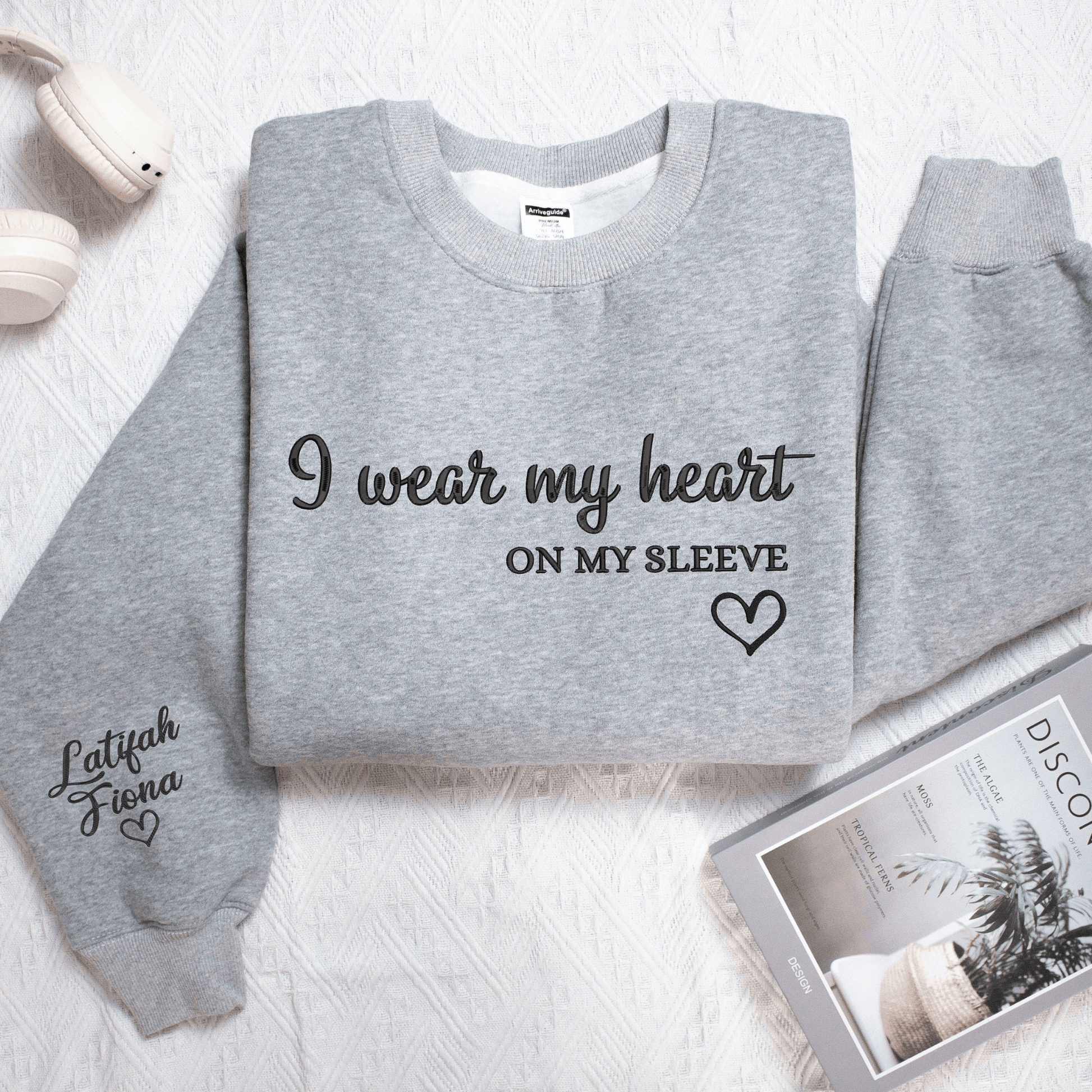 Namensherz“ – Personalisiertes Sweatshirt mit Stickerei - GiftHaus