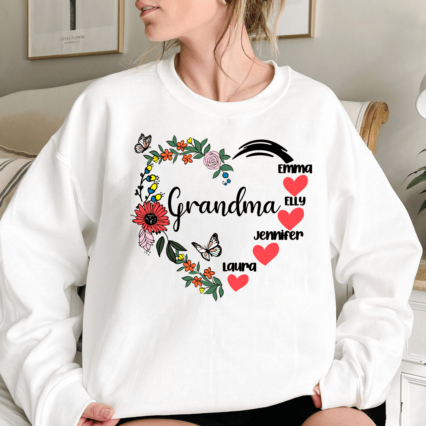 "Oma Herzkranz" Sweatshirt - Personalisiertes Geschenk - GiftHaus