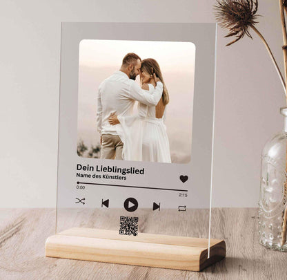 Personalisierte Musiktafel mit Ständer, Paargeschenke, Geschenk für Mama, Papa, individuelle Bild-Songtafel aus Acryl - GiftHaus