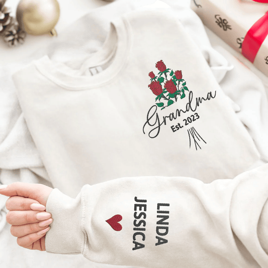 Personalisierte Oma Geburtsmonat Blumen Bestickt Sweatshirt - Oma Geschenk - GiftHaus