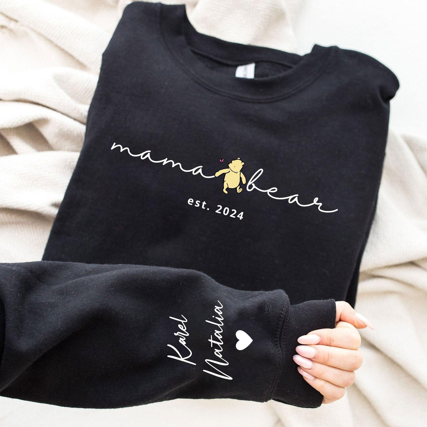 Personalisiertes Mama Bär Winnie The Pooh Sweatshirt - Geschenk für Mama - GiftHaus