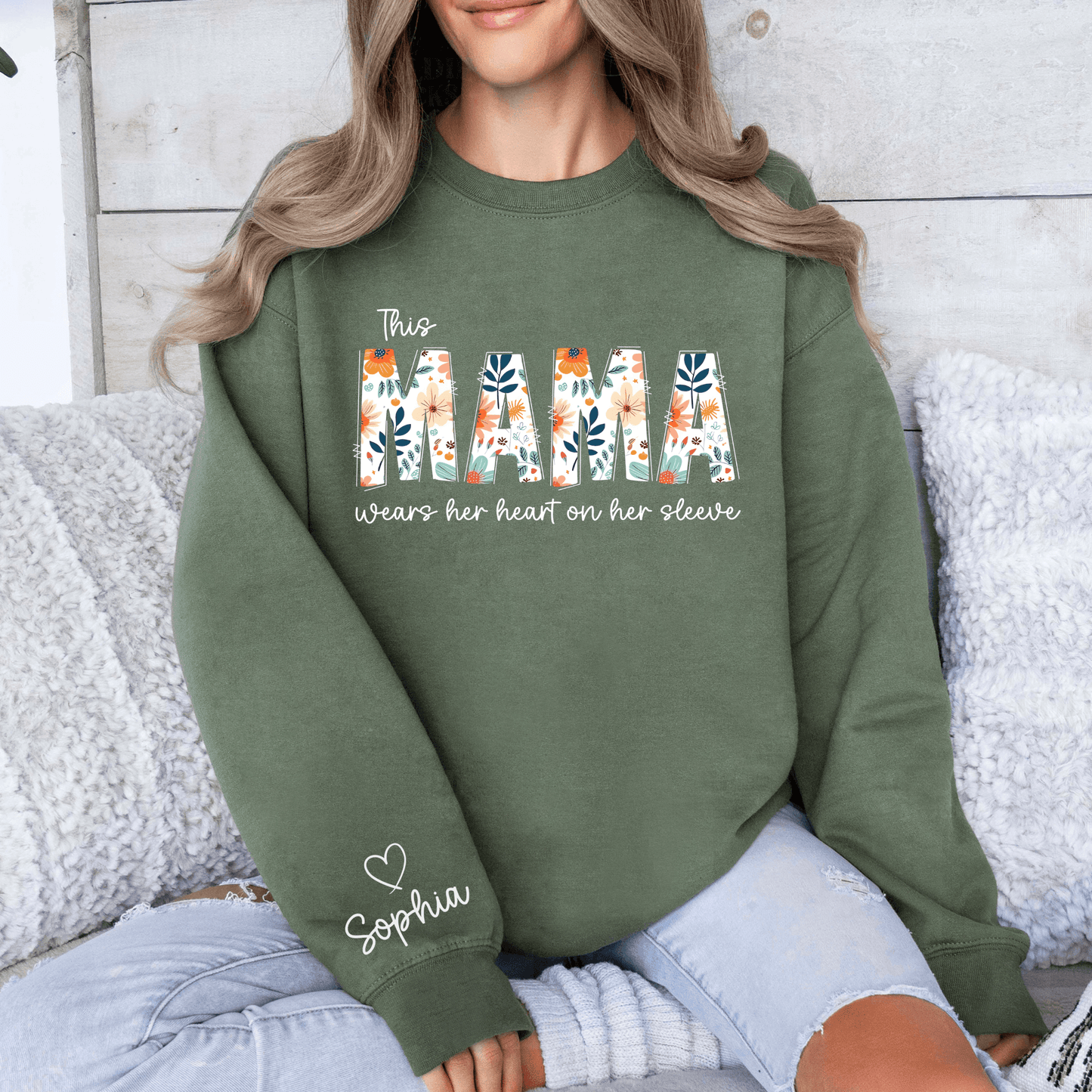 Personalisiertes Mama Hoodie - Herzenswärme im Design - GiftHaus