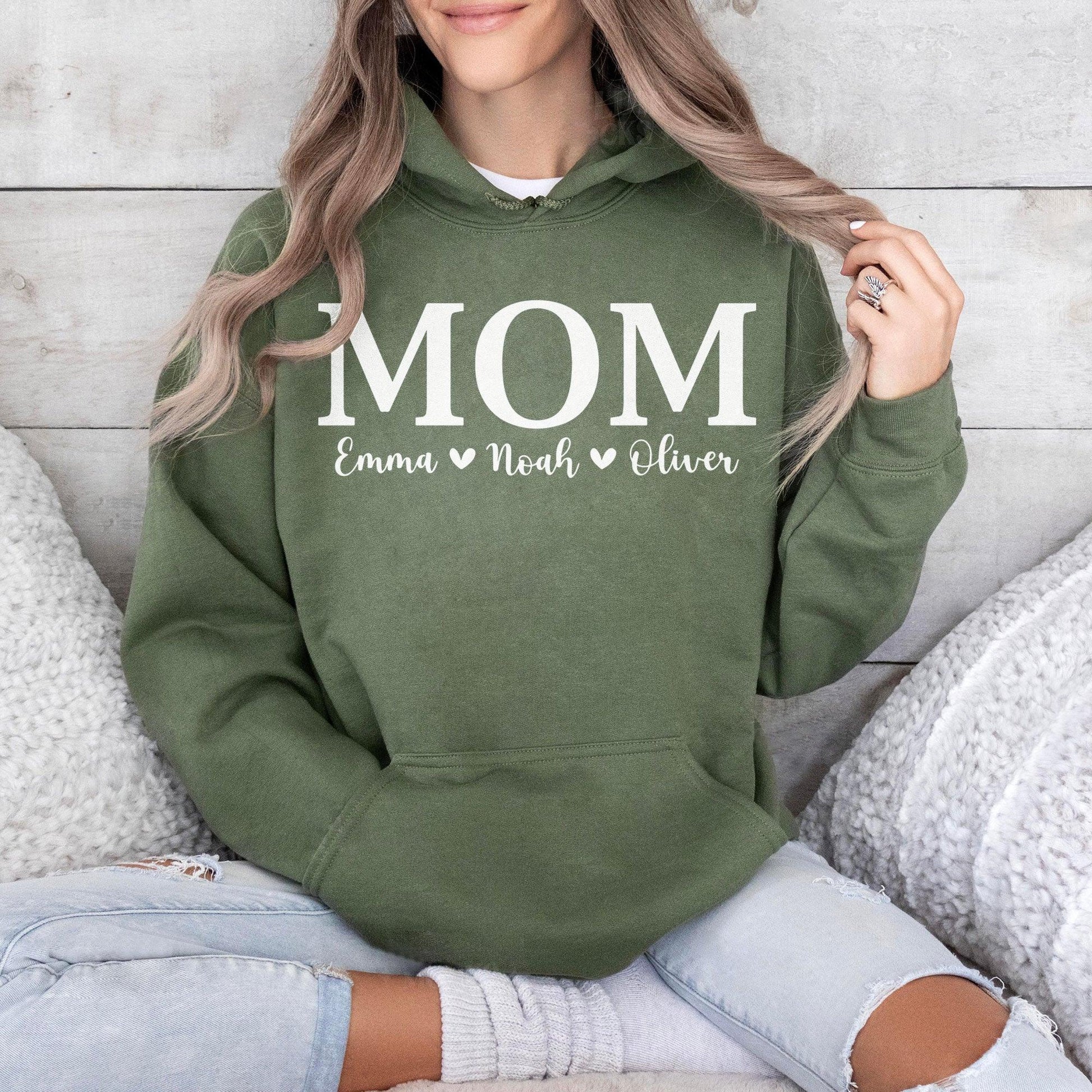 Personalisiertes Mama Sweatshirt mit Namen der Kinder - Geschenke für Mütter - GiftHaus