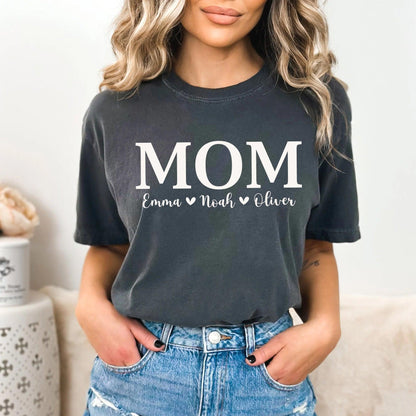 Personalisiertes Mama Sweatshirt mit Namen der Kinder - Geschenke für Mütter - GiftHaus