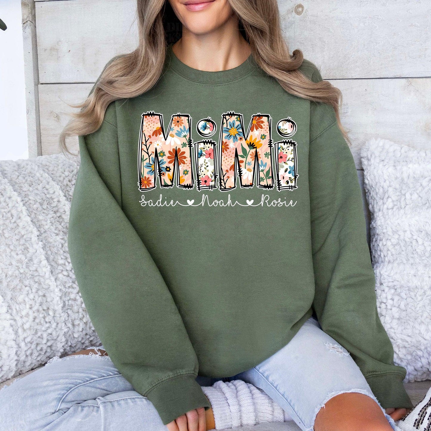 Personalisiertes Mimi Sweatshirt mit Namen der Enkelkinder - Florales Oma Sweatshirt - GiftHaus