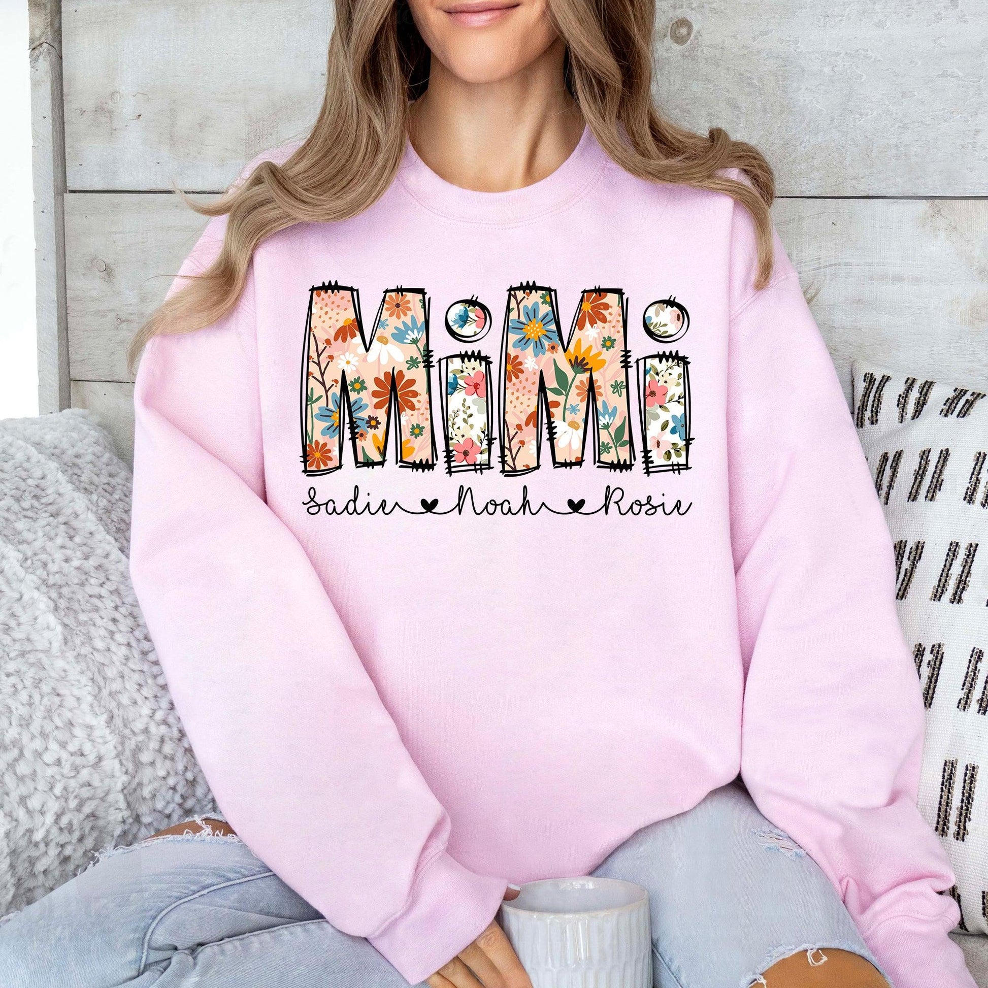 Personalisiertes Mimi Sweatshirt mit Namen der Enkelkinder - Florales Oma Sweatshirt - GiftHaus