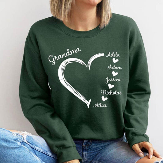 Personalisiertes Oma Sweatshirt - Oma Herz mit Enkelkinder Namens Sweatshirt - GiftHaus