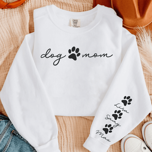 Personalized Dog Mom Shirt with Pet Name & Heart - Perfect Gift - GiftHaus