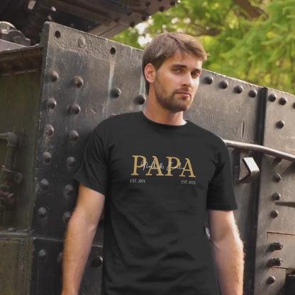 Personalisiertes Papa T-Shirt mit Name – Vatertagsgeschenk