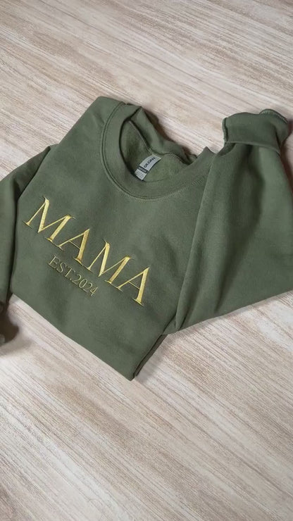 Personalisiertes besticktes Mama Sweatshirt - Geschenk für Mama