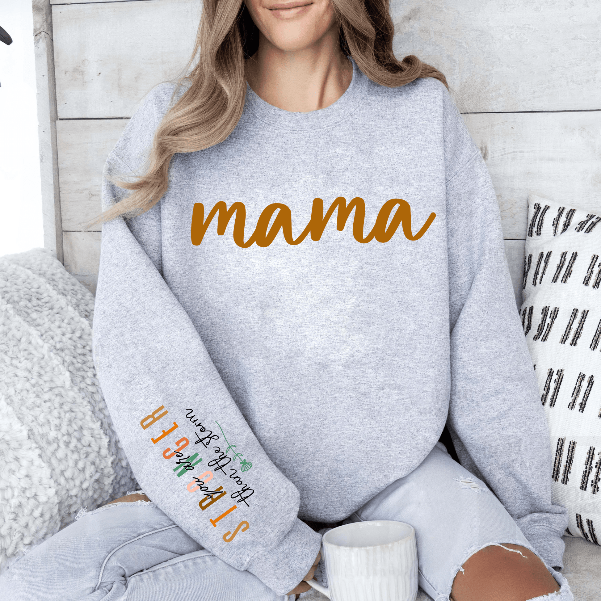 Stark-Wie-Ein-Sturm Mama Sweatshirt - Personalisiertes Muttertags-Geschenk - GiftHaus
