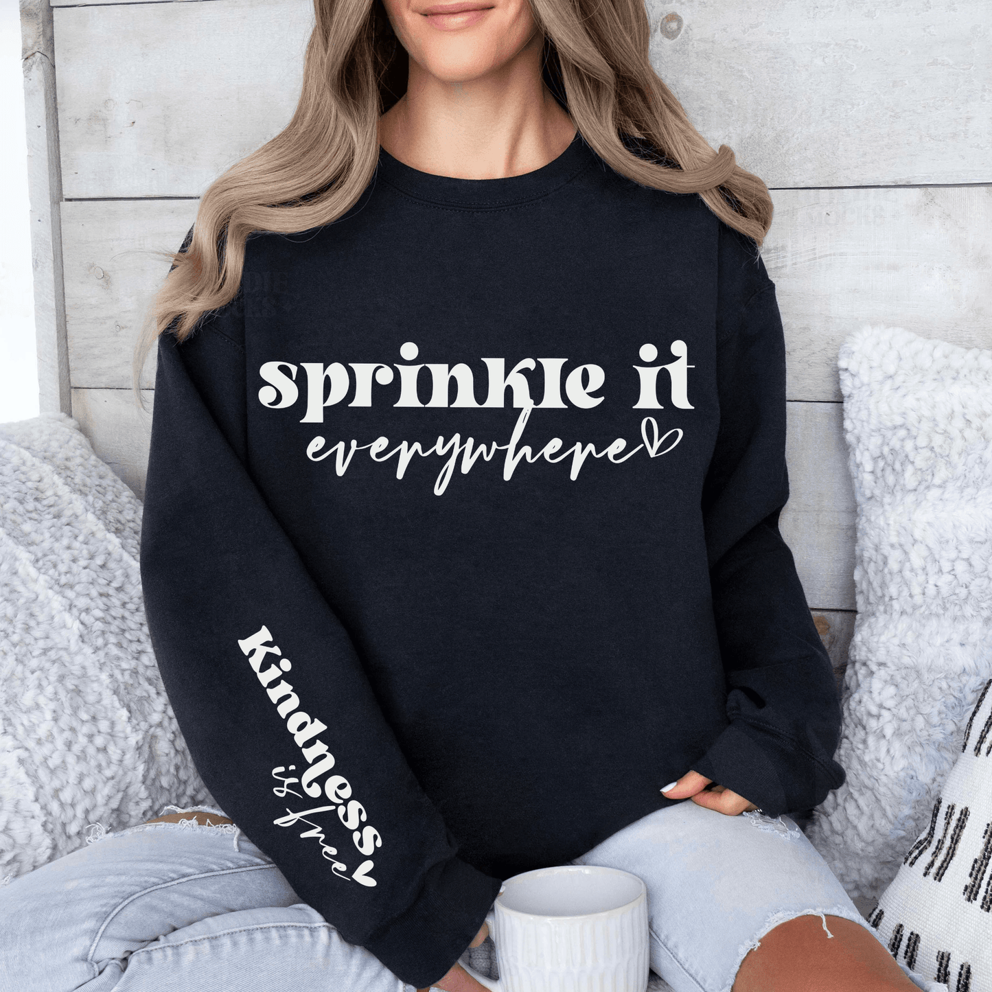 Streue Freundlichkeit Sweatshirt - Geschenk für Jeden Anlass - GiftHaus