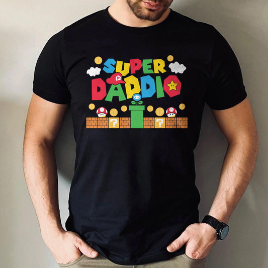 Super Daddio Spiel Shirt und Hoodie - Geschenk für Papa - GiftHaus