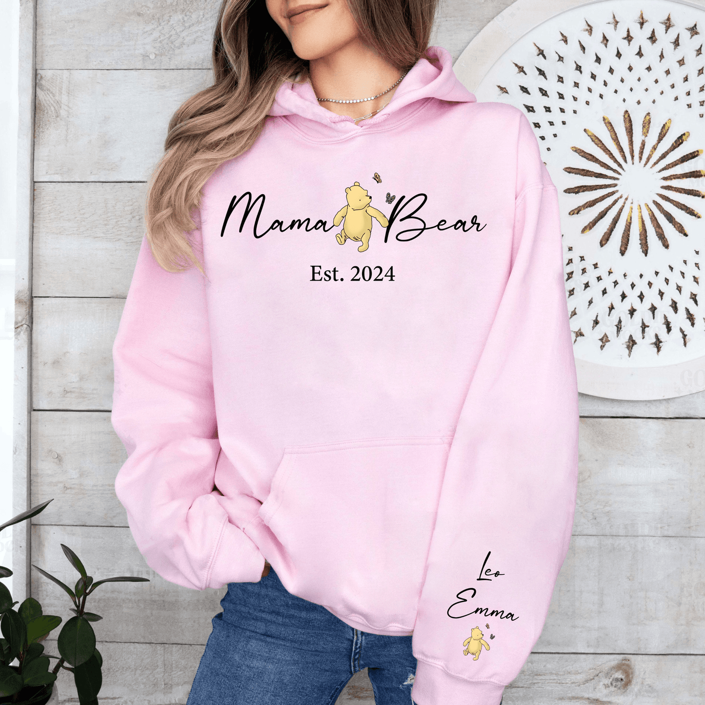 Sweatshirt "Bärenstarke Mama" mit Personalisierung – Gegründet 2024 - GiftHaus