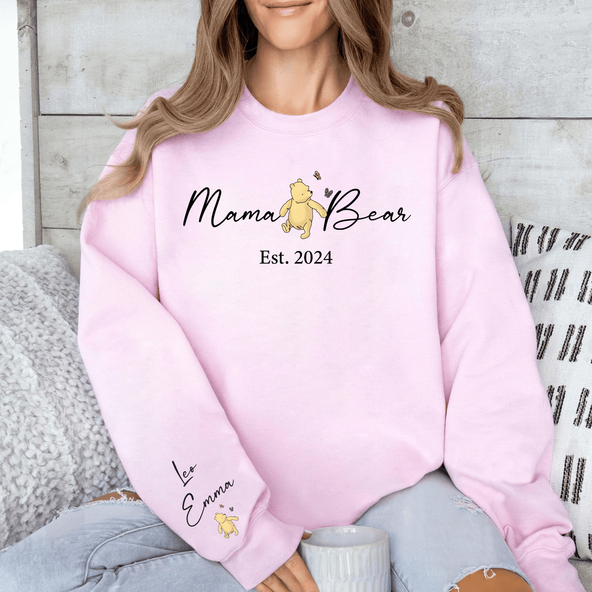 Sweatshirt "Bärenstarke Mama" mit Personalisierung – Gegründet 2024 - GiftHaus