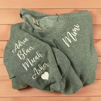 Sweatshirt Besticktes Unikat für Mütter & Großmütter - Ein Herzensgeschenk mit Persönlicher Note - GiftHaus